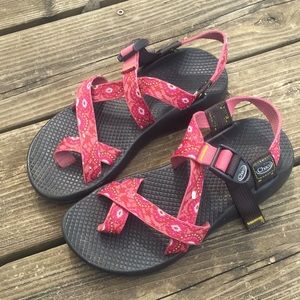 Women 7 Chacos